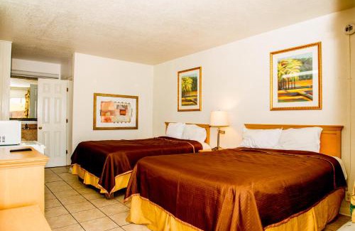 Shore Acres Hotel | Lakeview Motel
