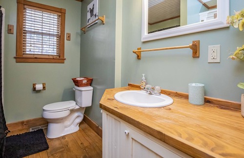 Springdale Cabina | LakeView on Raymond