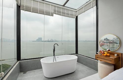 Thuy Khue Hotel | Lakeview Residence Hotel