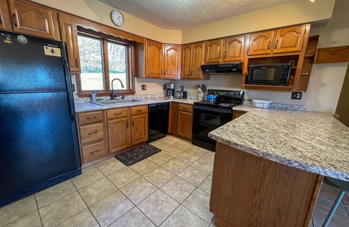 Rangeley Casa | Lakeview Retreat with Game Room, Beach, and Spectacular Views