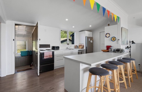 Waitetoko Casa | Lakeview Scope - Tauranga Taupo Retreat