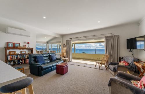 Te Rangiita Casa | Lakeview Scope - Tauranga Taupo Retreat