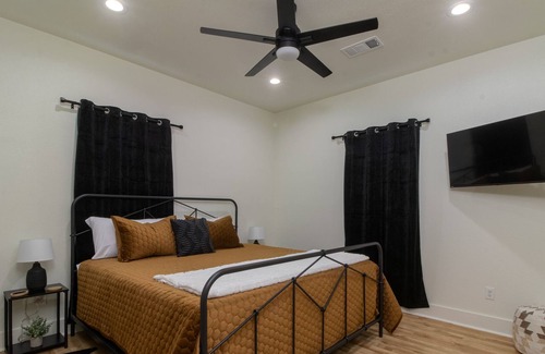 Durant Casa | Lakeview sunsets and 10 miles from Choctaw Casino!