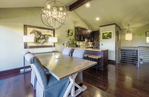 Prairie Creek Casa | August Promo Peaceful Prairie Creek Escape