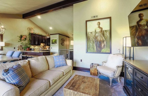 Prairie Creek Casa | August Promo Peaceful Prairie Creek Escape