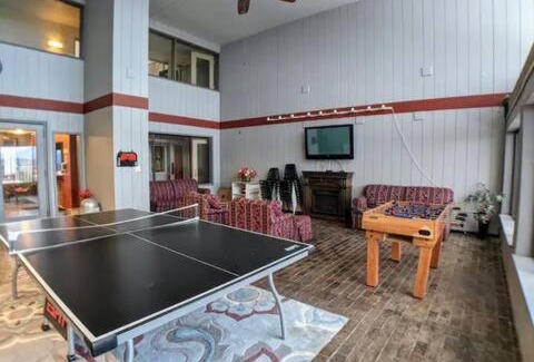 Weirs Beach Apartamento | Lakeview Winni Condo with Kitchenette Weirs Beach