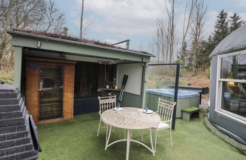 Beckford Cabaña | Lakeview Yurt, BECKFORD