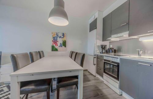 Kehys-Kainuu Apartamento | LakeVillas B4 - sis 4 kpl hissilippuja