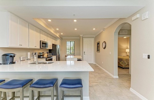 Lakewood Ranch Condominio | Lakewood National Stunning1st. floor condo with lake & golf course views