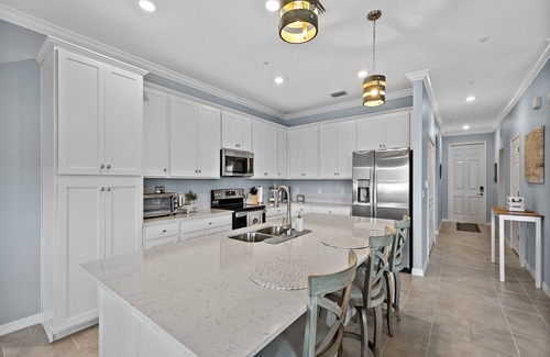 Lakewood Ranch Condominio | Lakewood National - PIPER WAY Top Floor Corner Condo w/Views 14th & 15th Holes