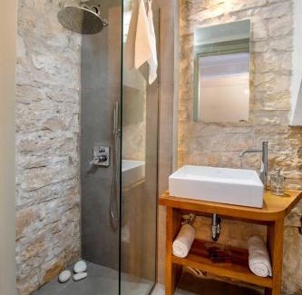 Lakka Apartamento | Lakka Stone House 0
