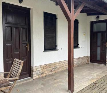 Bacsalmas Apartamento | Lakner Lovarda