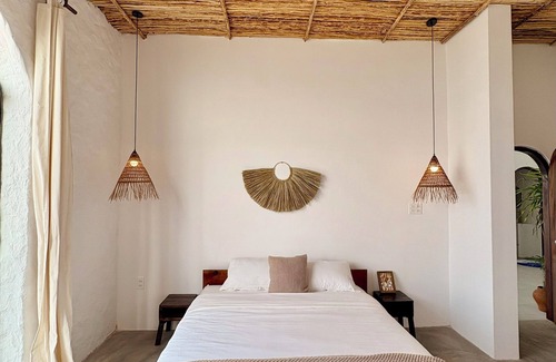 Phu Quy Hotel | LaLaLand Retreat Phú Quý