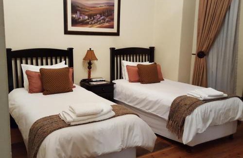 Harrismith Casa | Lali's Guest House