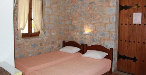 East Mani Cama Y Desayuno | Lalloudes Seaside Accommodation