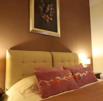 Cuyo Cama Y Desayuno | Lamadrid Guest House