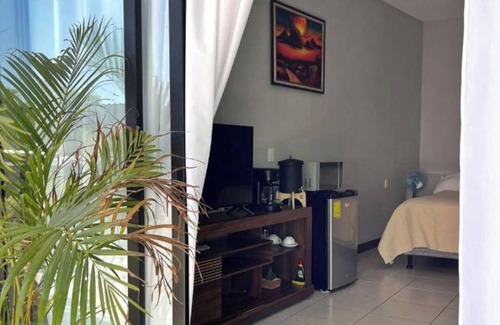 San Juan La Laguna Complejo | LAMAT private room In San Pedro La Laguna with WiFi