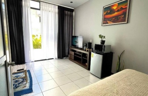 San Juan La Laguna Complejo | LAMAT private room In San Pedro La Laguna with WiFi