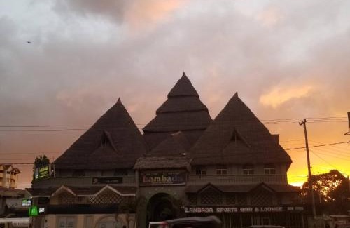 Mtwapa Complejo | Lambada Holiday Resort Mombasa