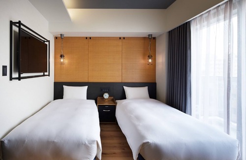 Chuo-ku Hotel | LAMP LIGHT BOOKS HOTEL Fukuoka