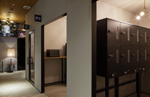 Chuo-ku Hotel | LAMP LIGHT BOOKS HOTEL Fukuoka