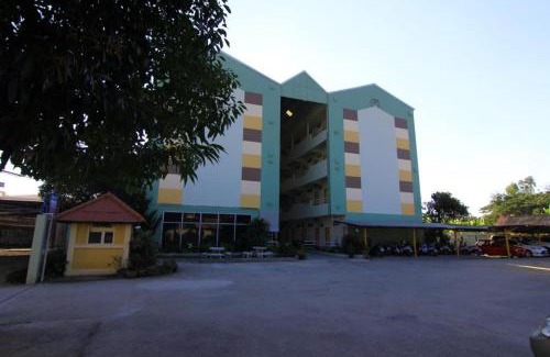 Mueang Nga Hotel | Lamphun Place