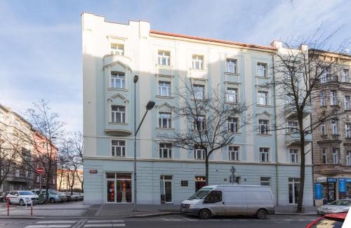 Zizkov Hotel | Lampi Aparthotel Prague
