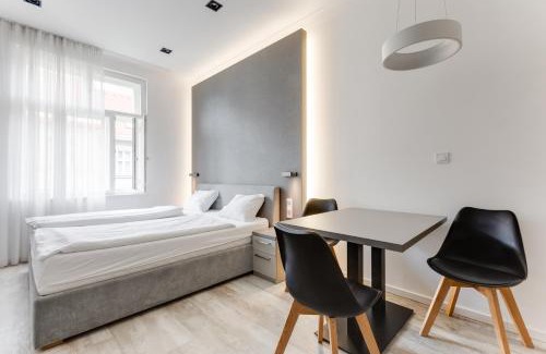 Zizkov Hotel | Lampi Aparthotel Prague
