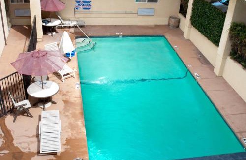 San Luis Obispo Hotel | Lamplighter Inn & Suites