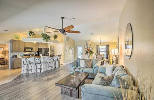 Trafalgar Casa | Lanai and Heated Pool Stunning Cape Coral Getaway