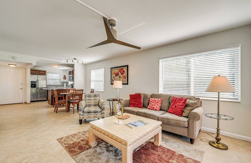 Lely Golf Estates Condominio | Lanai & Golf Course View: Cozy Condo in Naples!