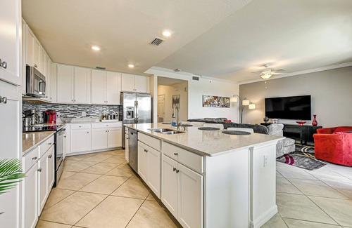 Lakewood Ranch Condominio | Striking Bradenton Condo w/ Lanai & Pool Access!