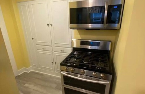 Lancaster Casa | Lancaster E Main · Lancaster House