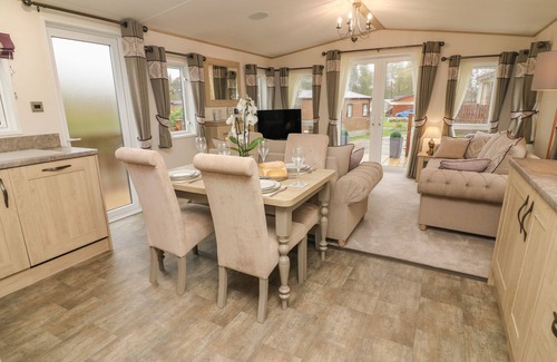 Warton Cabaña | Lancaster Lodge