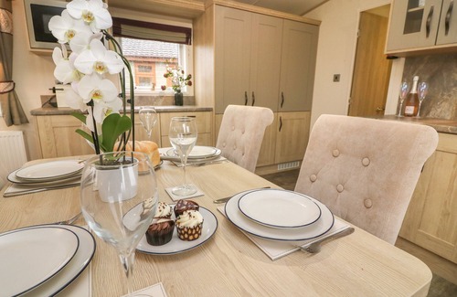 Warton Cabaña | Lancaster Lodge