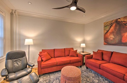 Historic Downtown Lancaster Casa | Lancaster Townhome Walk to Central Market!