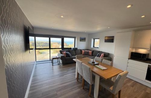 Tintagel Apartamento | Lancelots Breathtaking Sea View with Cabrio Balcony