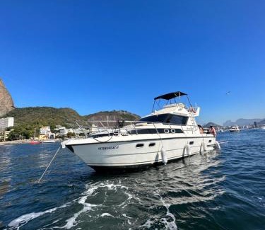 Gloria Alquiler De Eote | Lancha Oceanic RJ