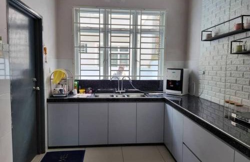 Sekudai Casa | Landed house and Airbnb