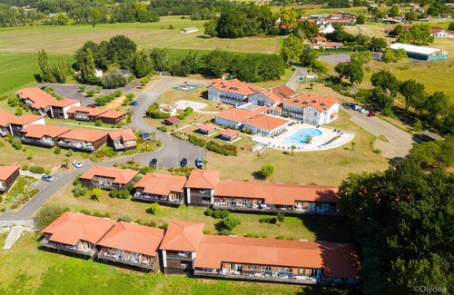 Cassen Apartamento | Landes Charm: Modern Comforts Meet Traditional Warmth, Pet-Friendly