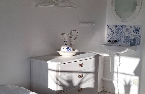 Tomelilla Cama Y Desayuno | Landet Bed and Breakfast