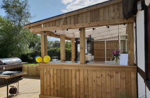 Tomelilla Cama Y Desayuno | Landet Bed and Breakfast