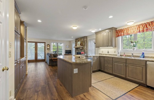 Edgecomb Casa | Landfall at Ovens Mouth by Rocky Coast Rentals