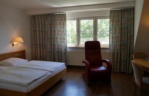 Garnberg Hotel | Landgasthof Adler OHG