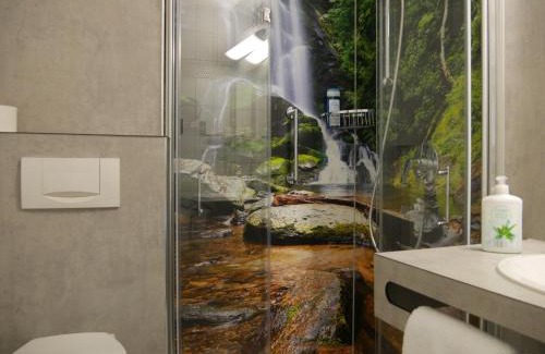 Garnberg Hotel | Landgasthof Adler OHG