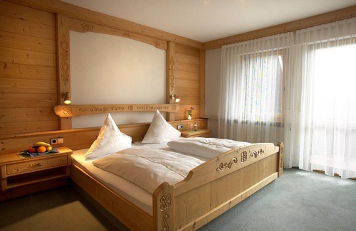 Neubulach Hotel | Landgasthof Löwen