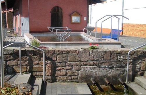 Waechtersbach Casa | Landgasthof 'Zur Quelle'