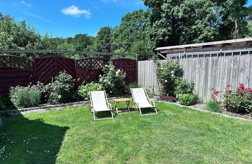 Carinerland Apartamento | Landhäuschen Danneborth: Detached vacation home with garden and terrace in län