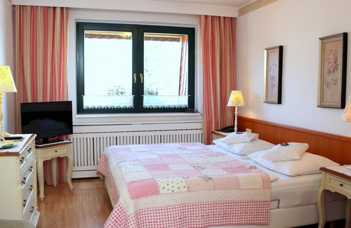 Bad Saarow Hotel | Landhaus Alte Eichen