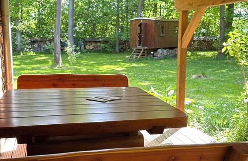 Altlandsberg Casa | Landhaus am Bötzsee - exclusive bungalow with covered terrace on the Bötzsee